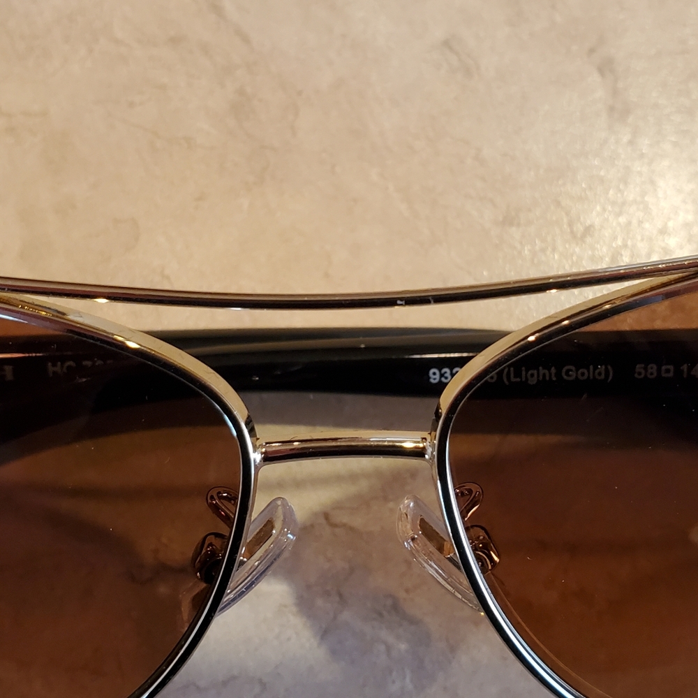 Please see COPY Listing - Picture 16 of 16